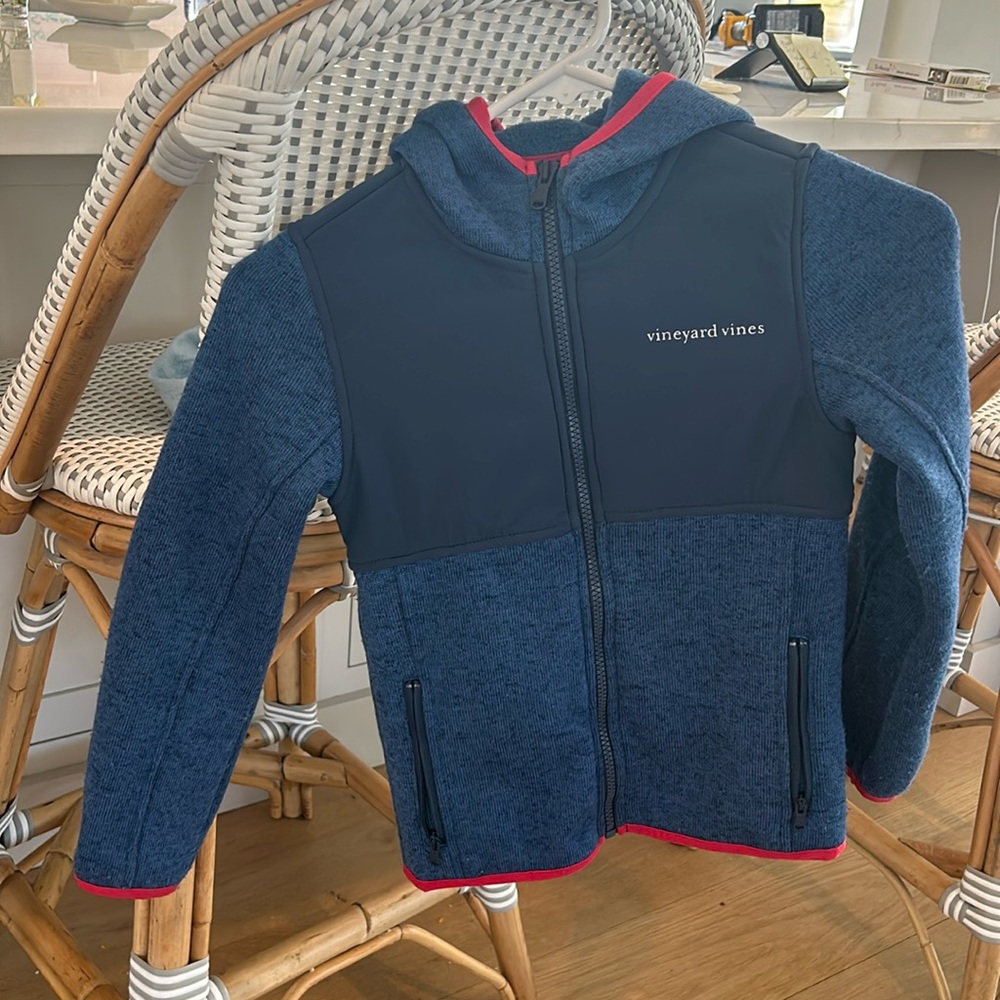 Kids vineyard vines size 7 jacket